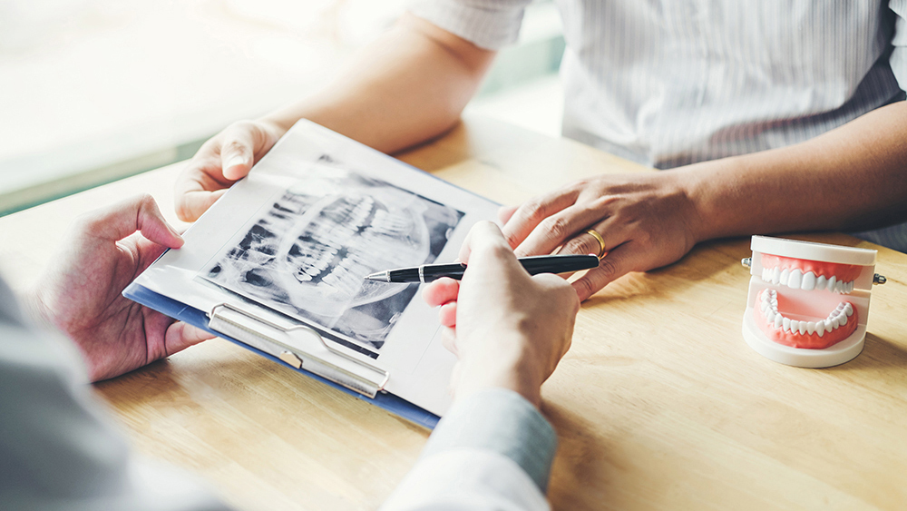 市原市・五井駅の舌側矯正
